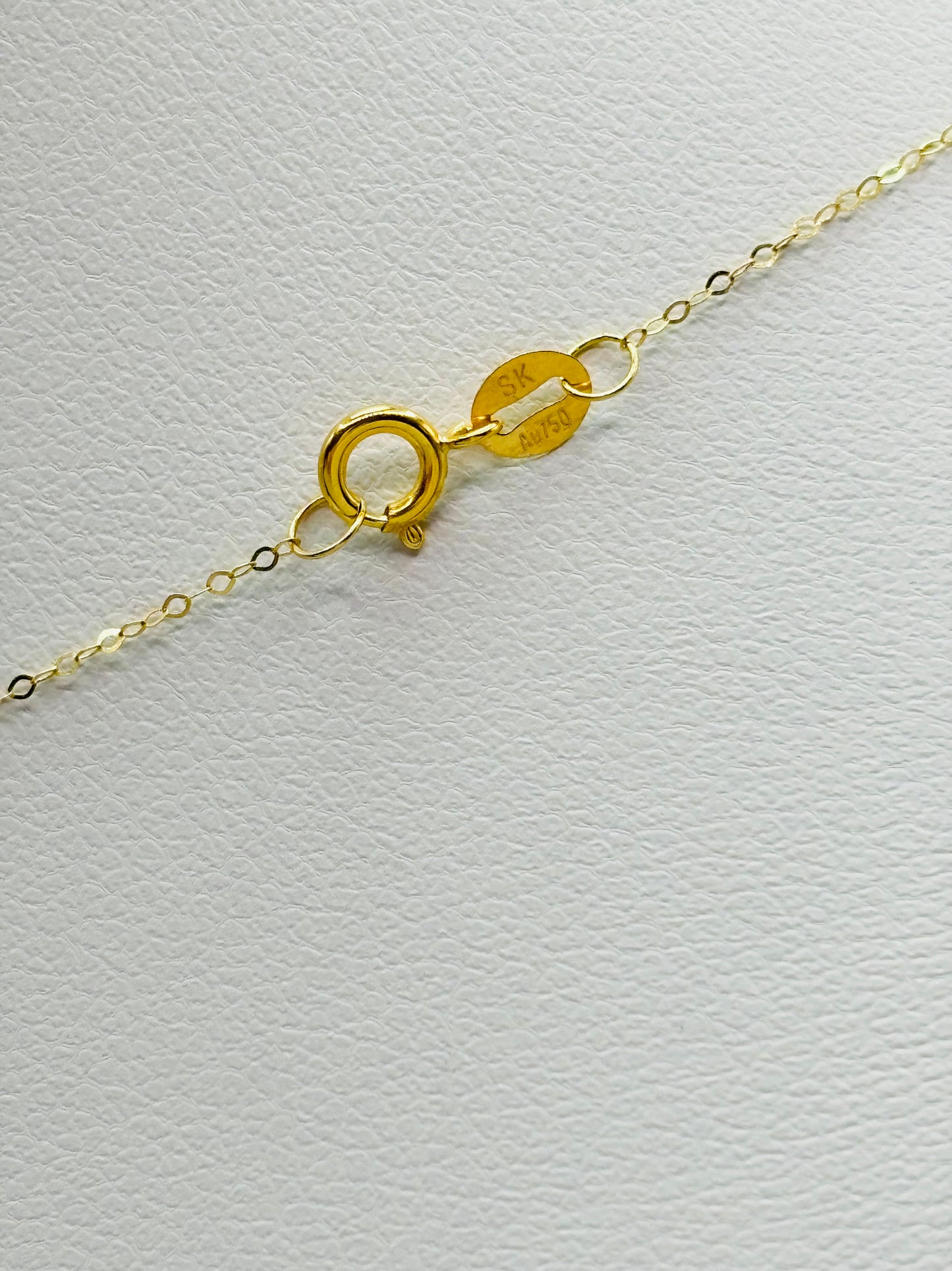 K18 Japan Gold Many Ways Pendant Natural Diamonds with FREE 18K Gold Chain