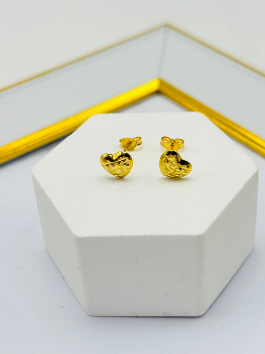 18K Gold Diamond Cut Small Heart Earrings