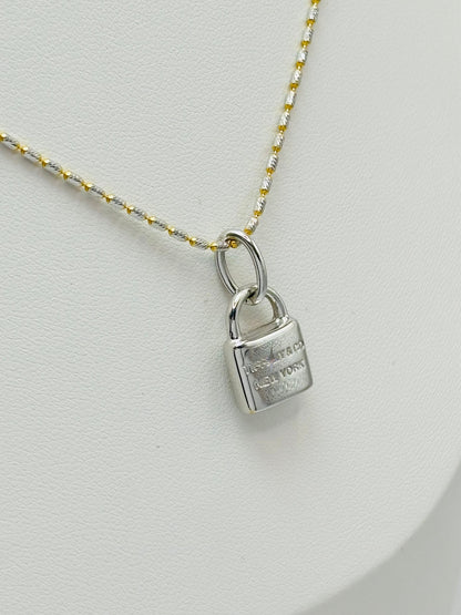 18K White/Yellow Gold with Padlock Pedant Necklace Set