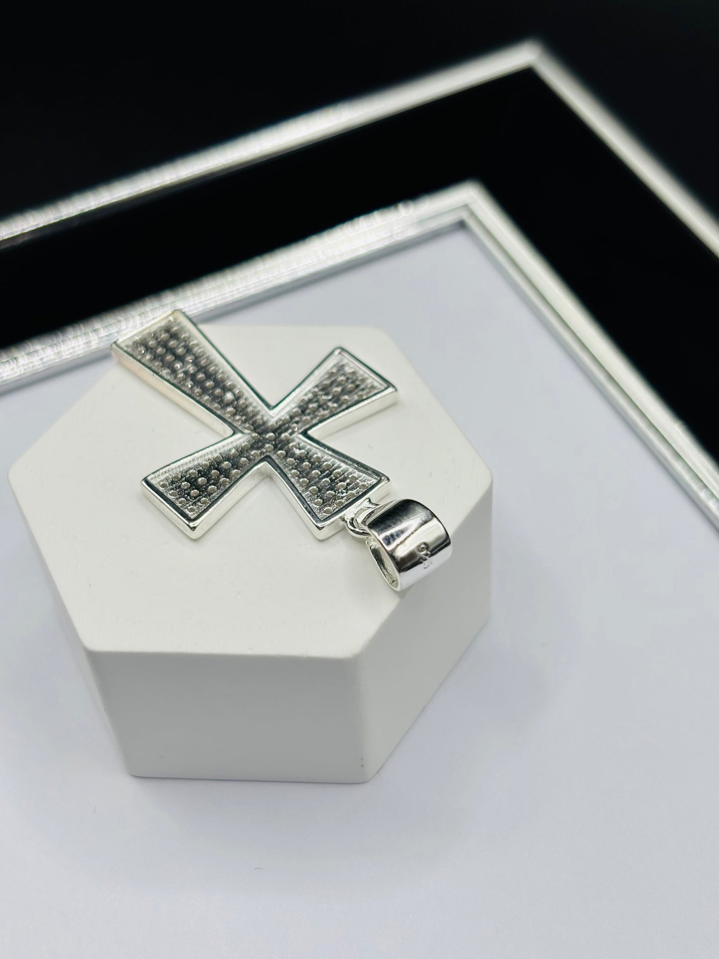 S925 Silver Cross Stone Pendant