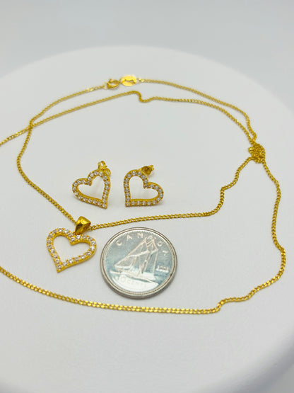 18K Gold Heart Necklace and Earrings Set