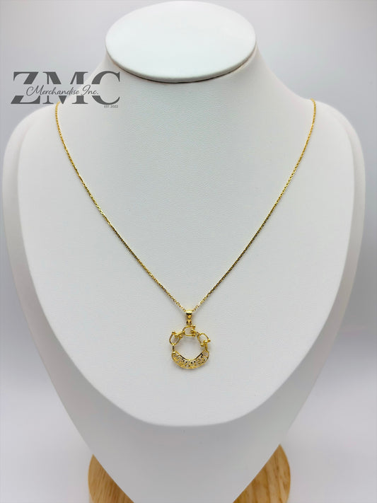18K Gold Circle Hardware Necklace