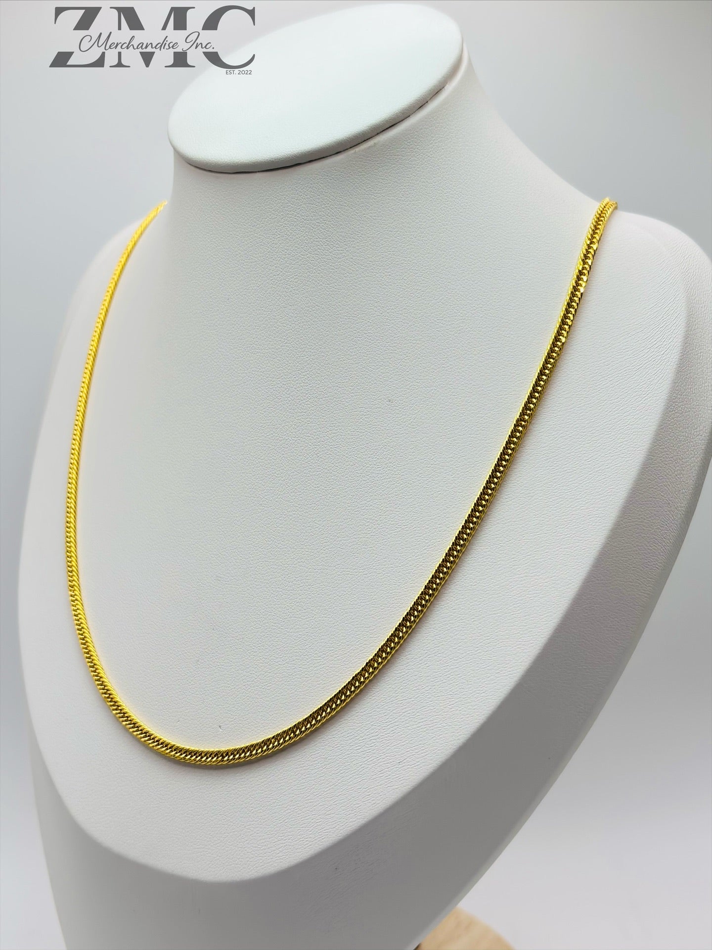 18K Gold Triple Lock Chain