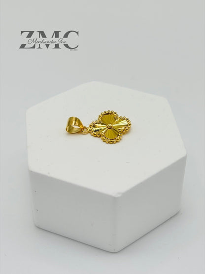 18K Gold Clover Pendant 10 mm