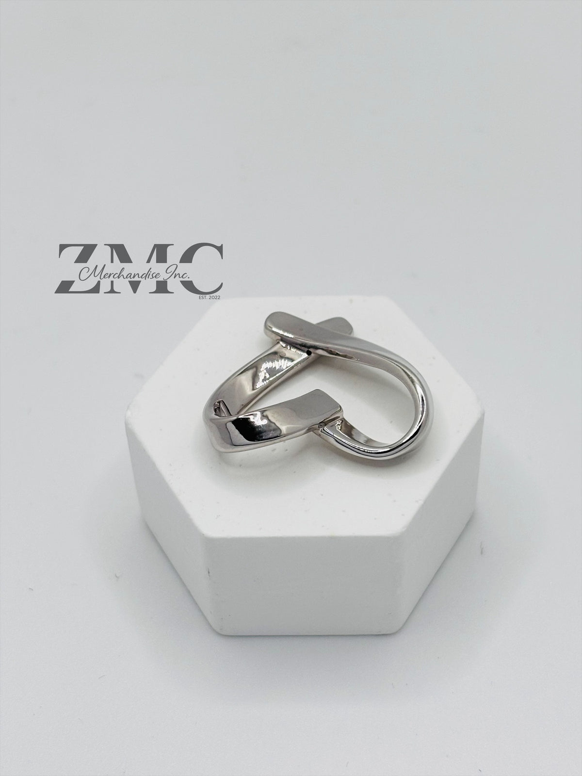 18K White Gold Open Heart Pendant (Electroform)