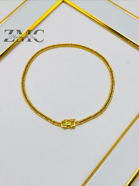 18K Gold Triple Lock Bracelet 2.5 mm