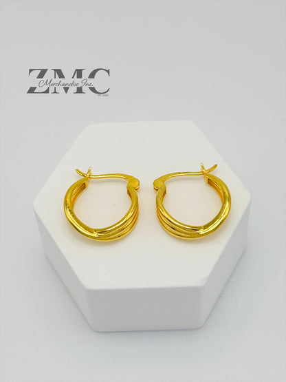 18k Gold Line Loop Earrings