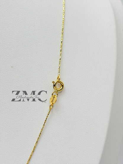 18K Gold C Necklace