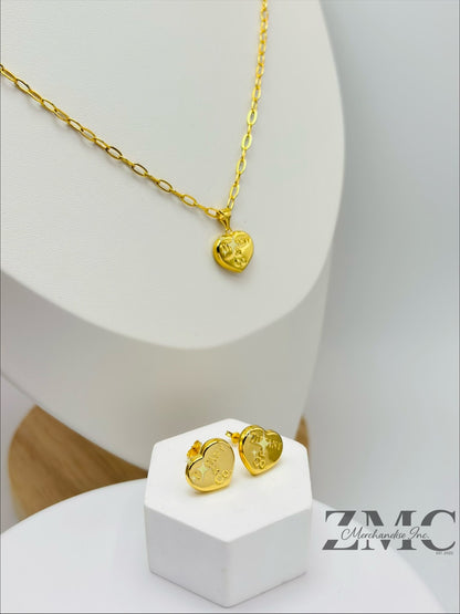 18K Gold Heart Earrings and Paperclip Necklace Set
