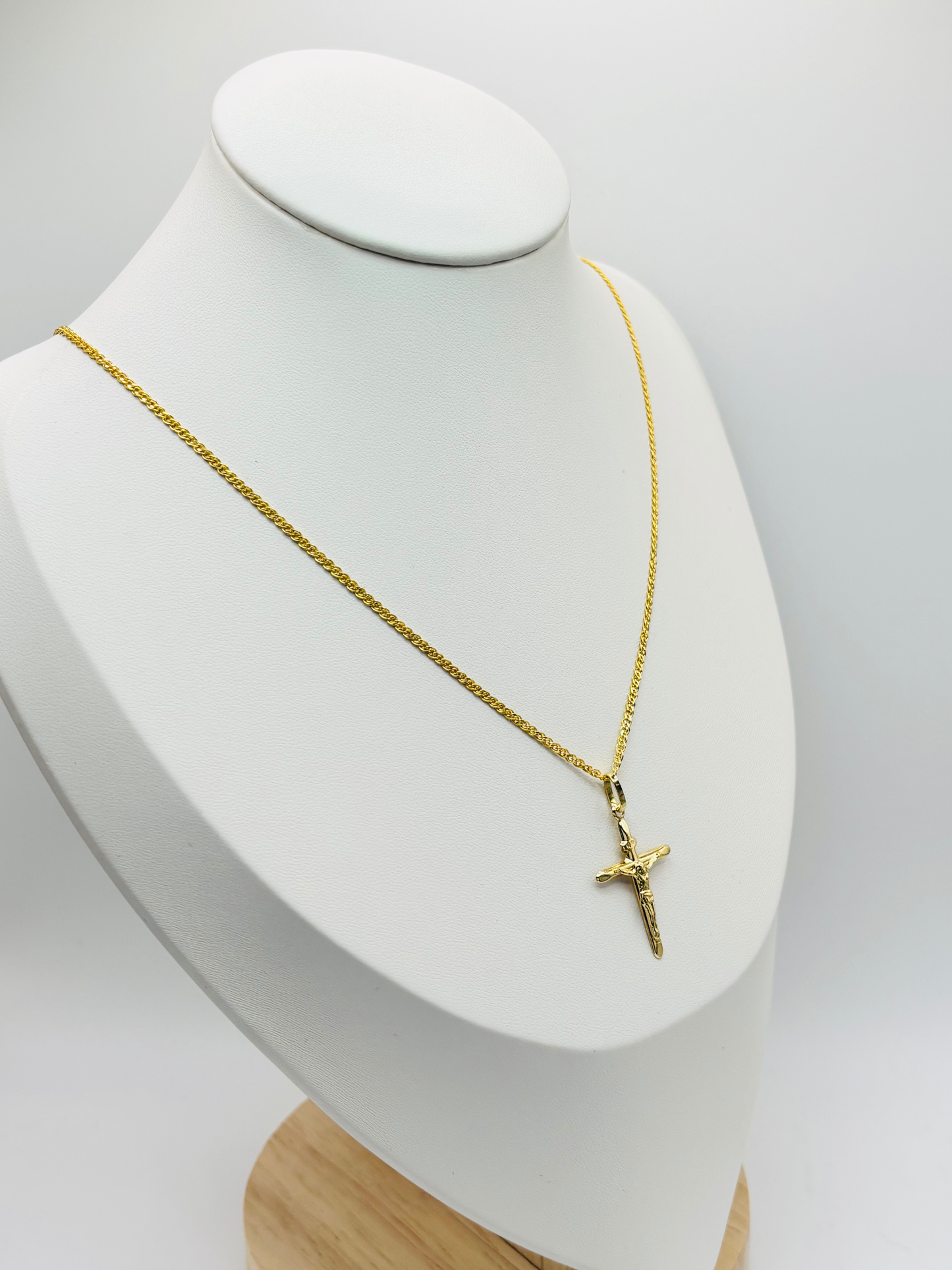 18K Gold Cross Necklace