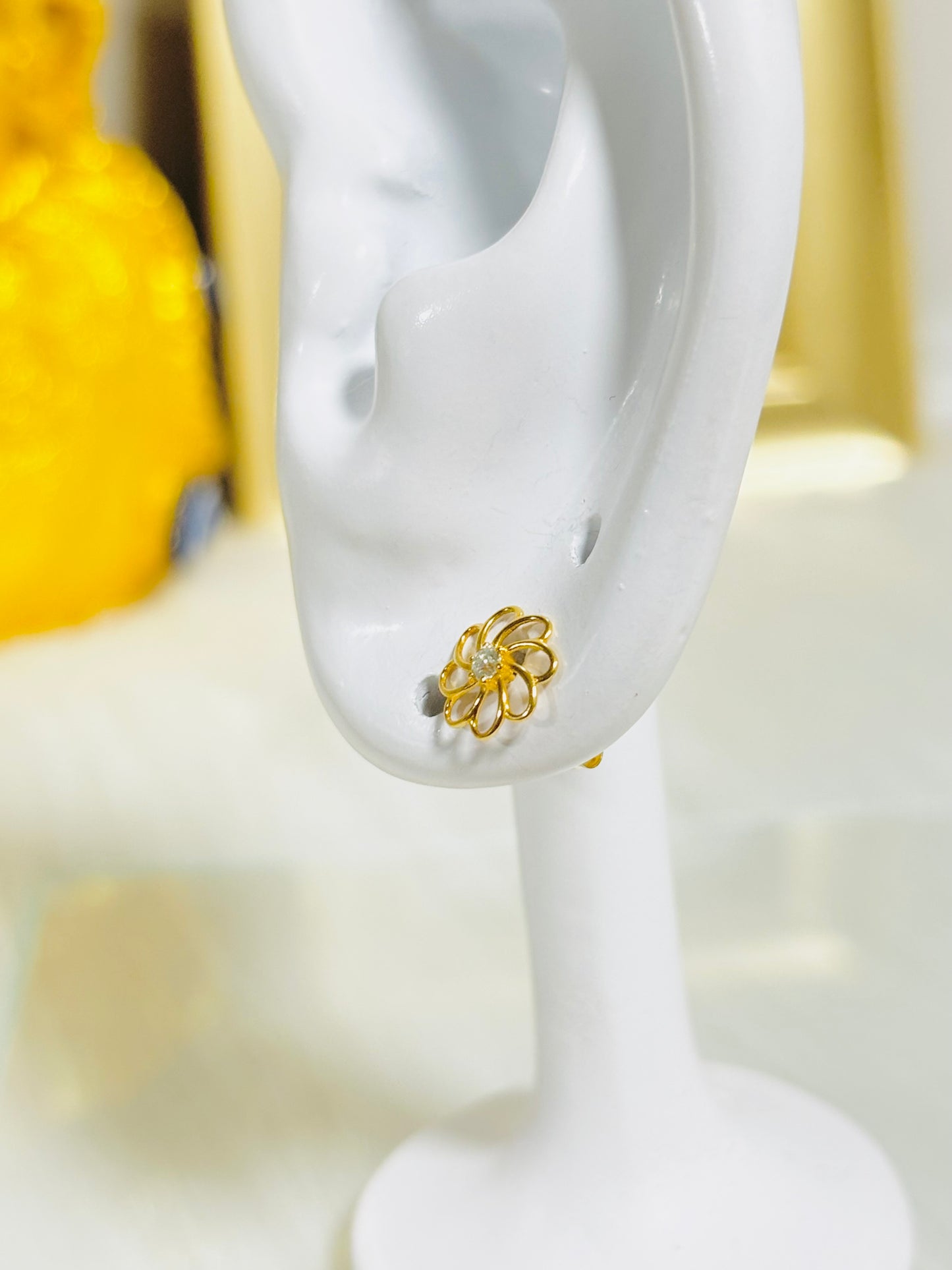 18K Gold Flower Moissanite Diamond Earrings