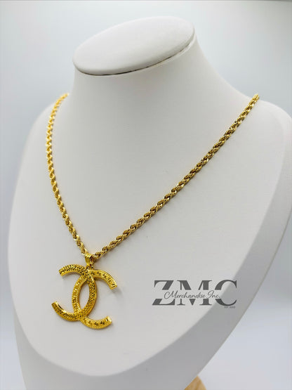 18K Gold C Rope Necklace