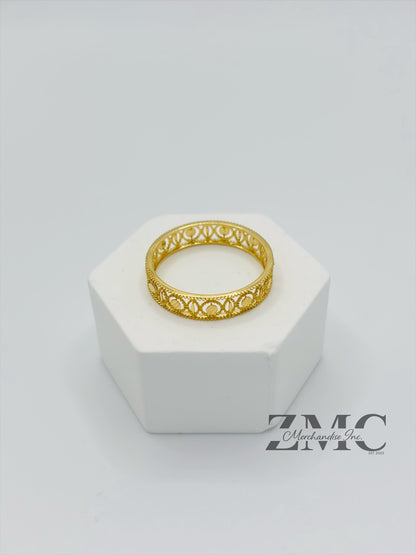 18K Gold Circle Ring