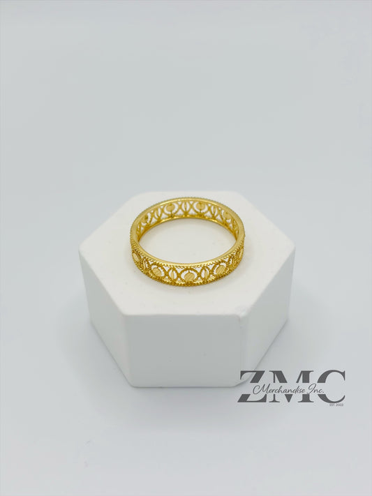 18K Gold Circle Ring