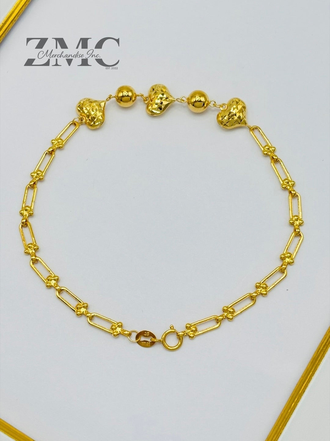 18K Gold Heart and Ball Diamond Cut Flat Hardware Bracelet