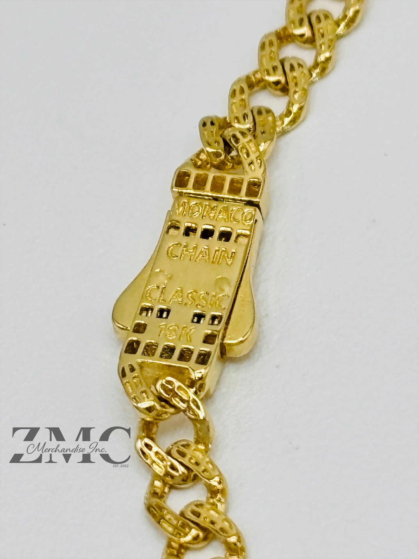 18K Gold M Diamond Cut Bracelet