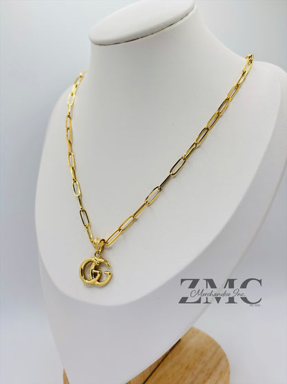 18K Gold Paperclip G Necklace
