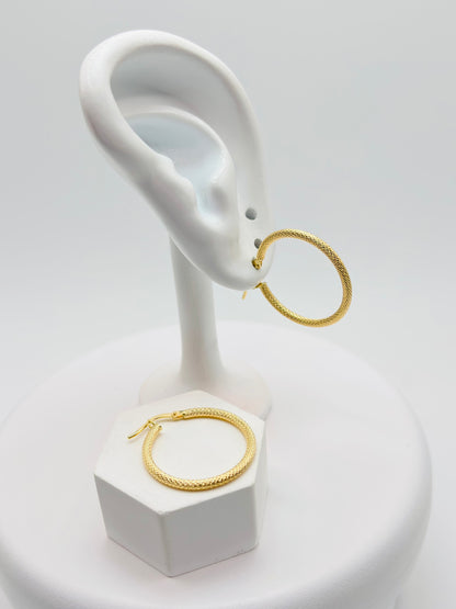 18K Gold Loop Earrings