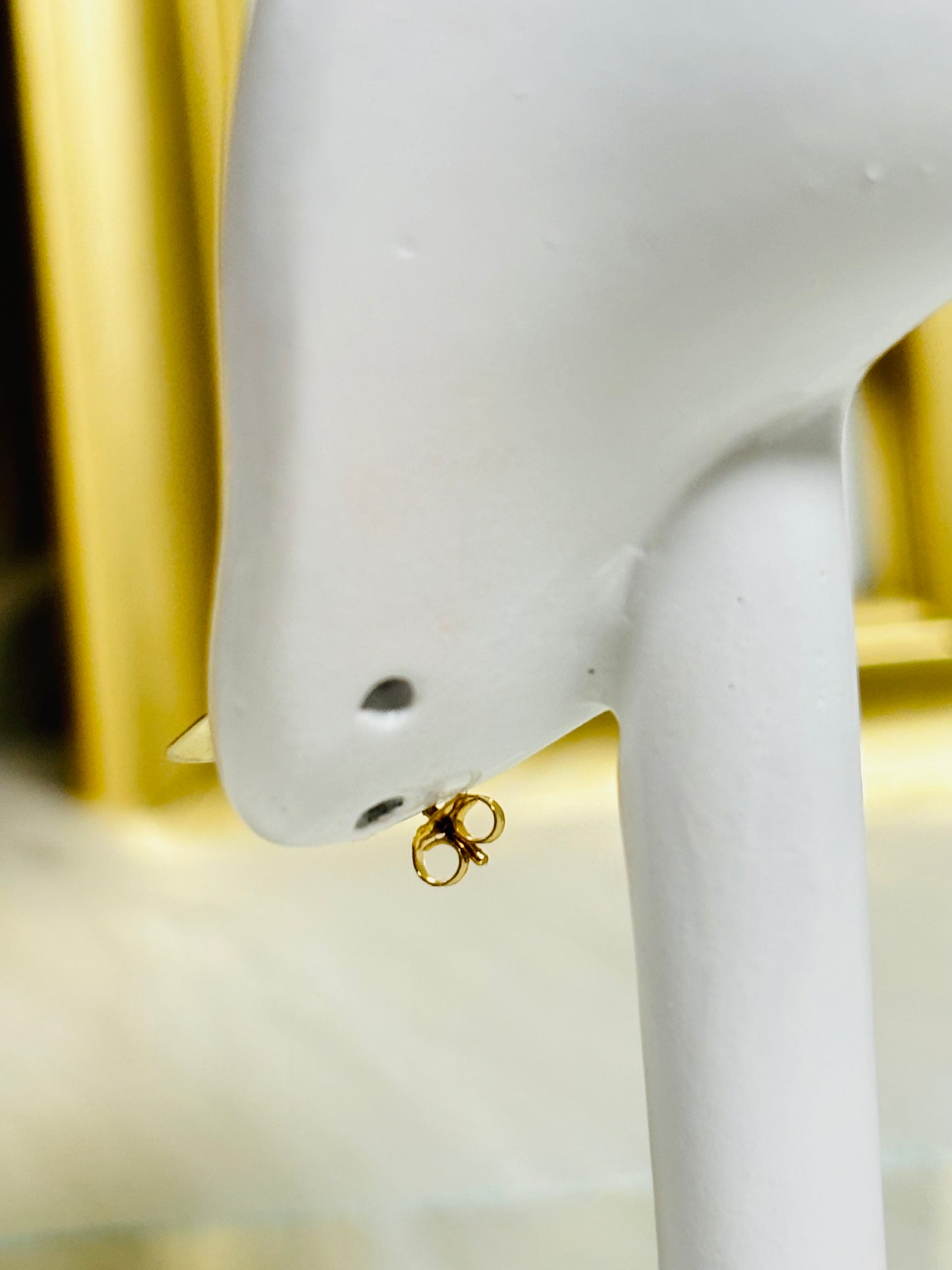 18K Gold Flat Heart Earrings