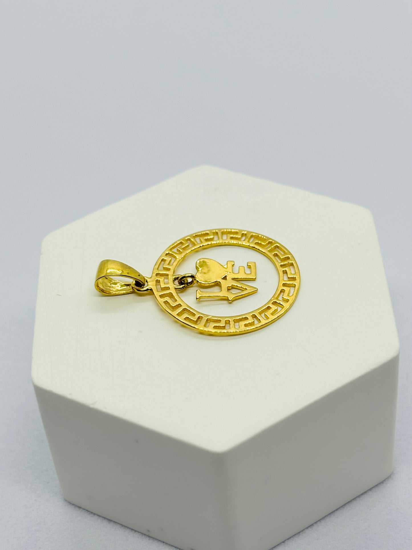 18K Gold LOVE Pendant