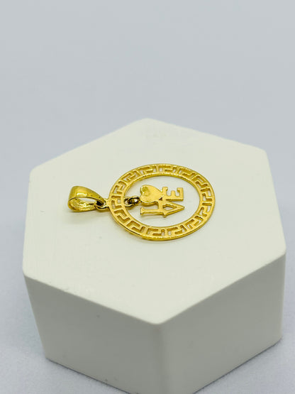 18K Gold LOVE Pendant