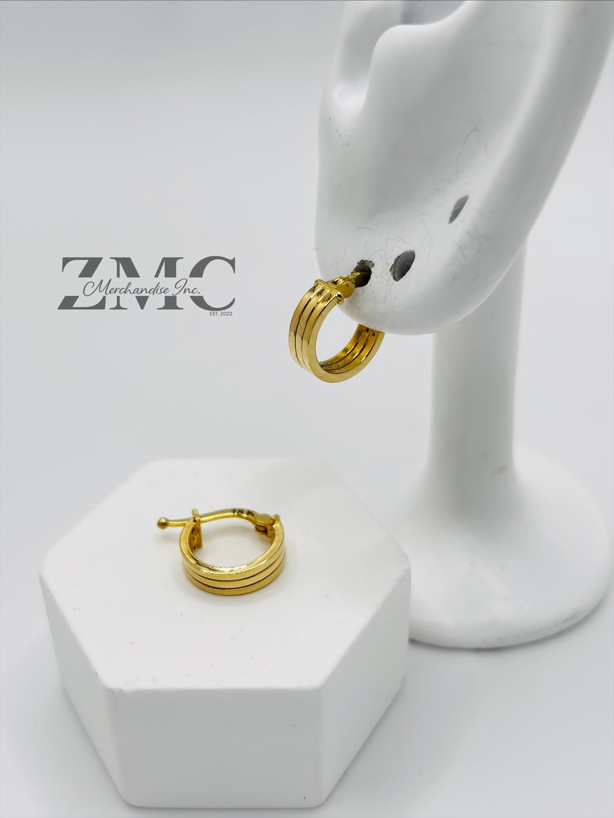 18K Gold Huggies Loop Earrings (Imperfection)