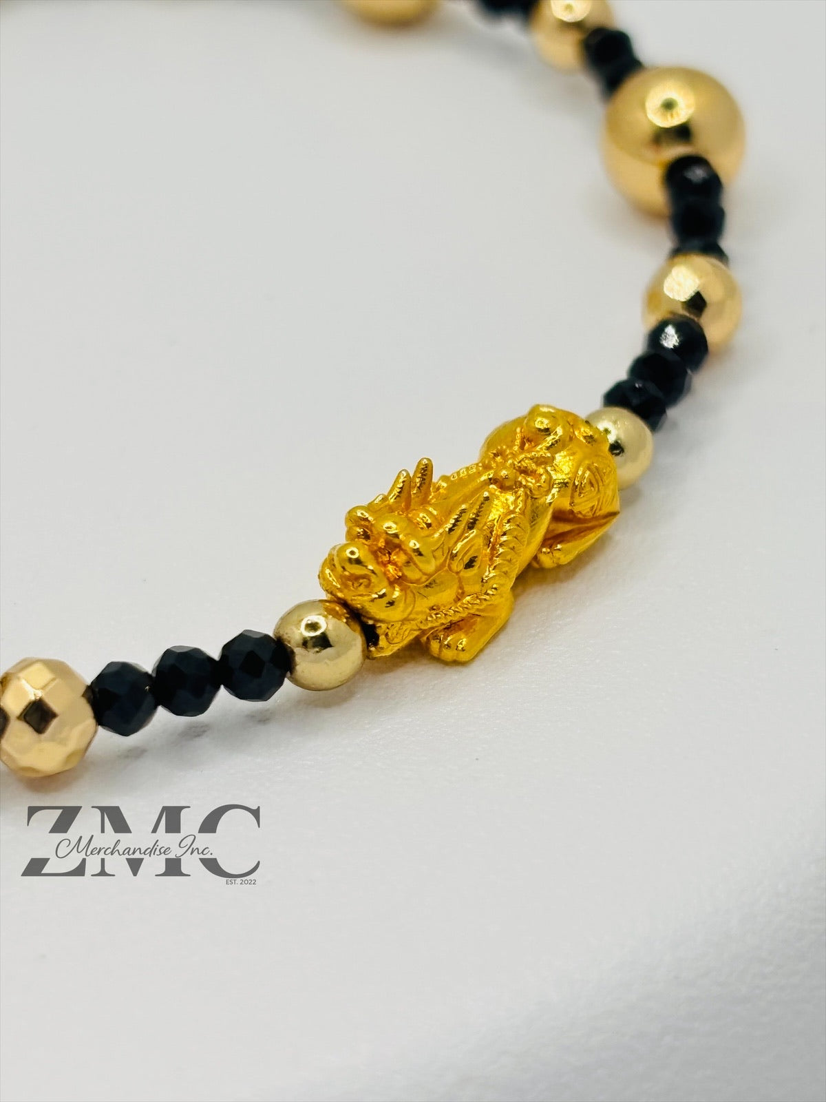 18K Gold  Lucky Piyao/ Pi Xiu Black Spinnel Stone  ( Hollow Empty Inside) Small