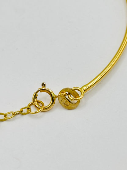 18K Gold Bangle