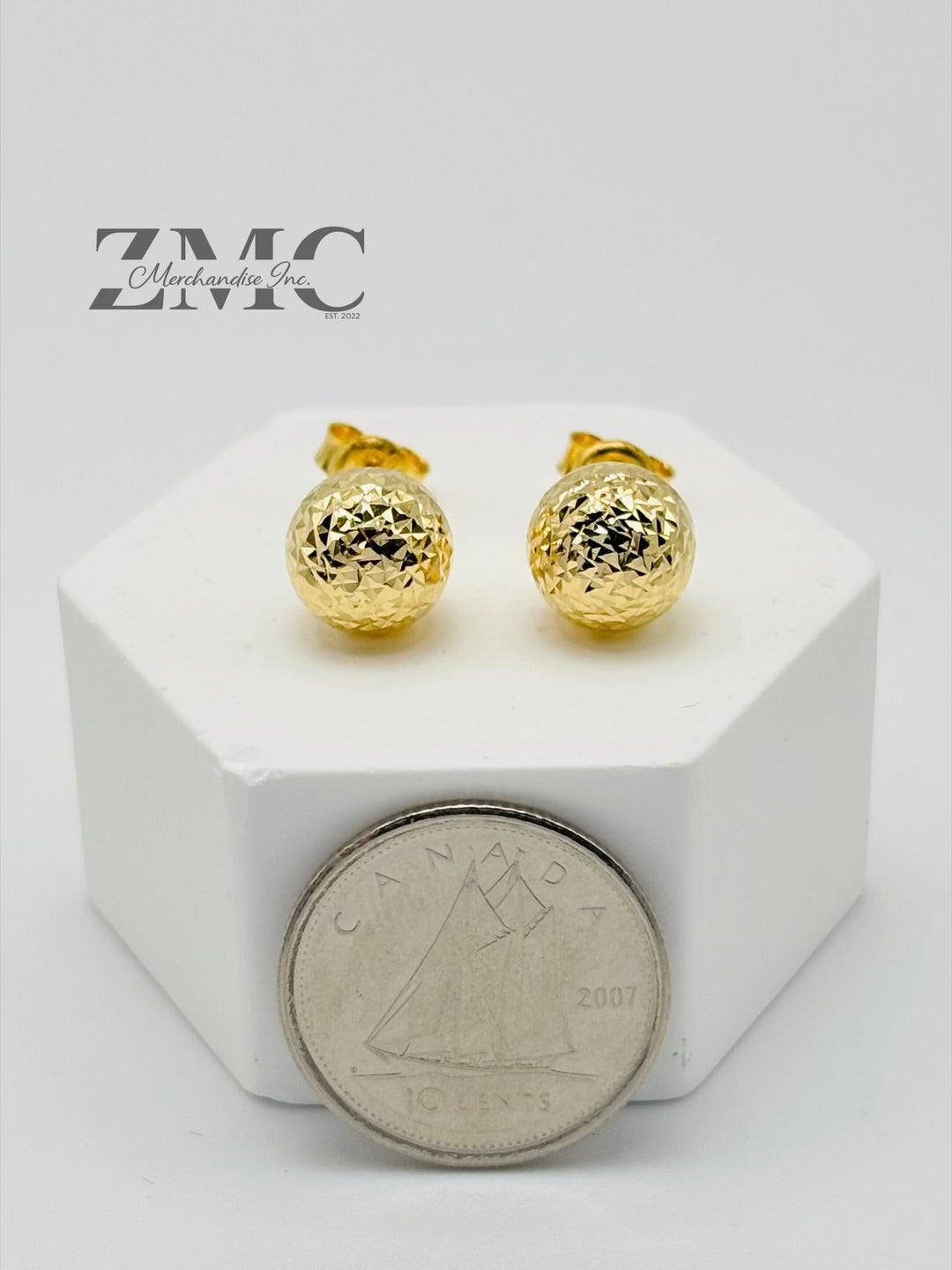 18K Gold Diamond Cut Ball Earrings