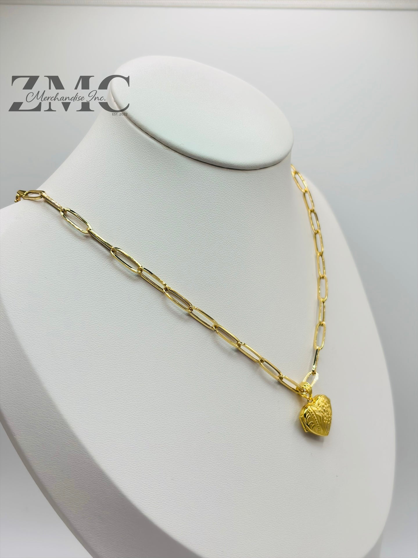 18K Gold Paperclip Heart Locket Necklace