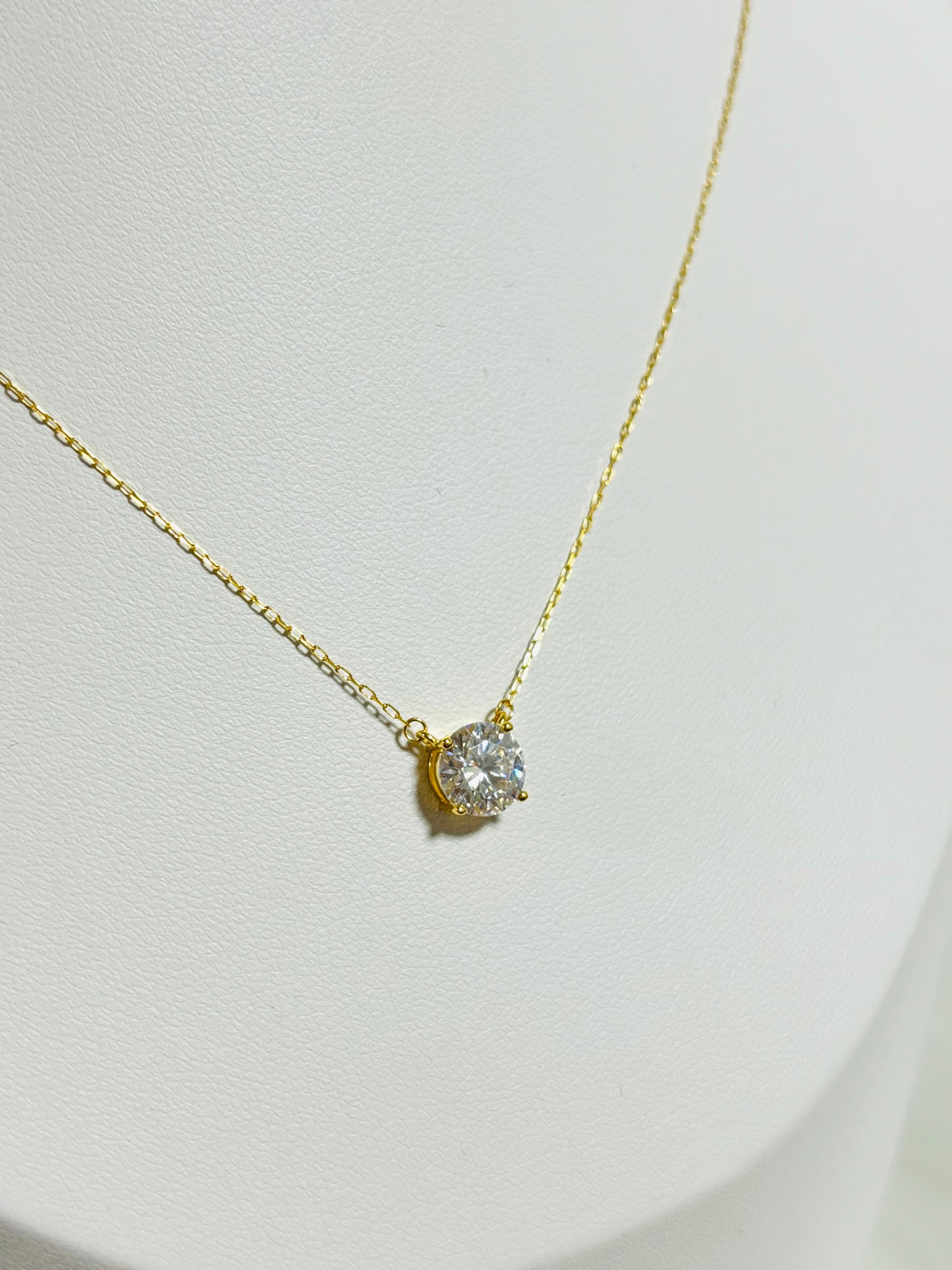 18K Gold with Moissanite Diamond Attached Necklace