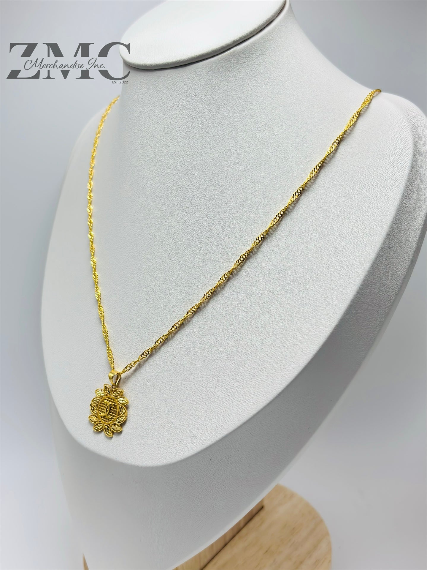 18K Gold C Necklace