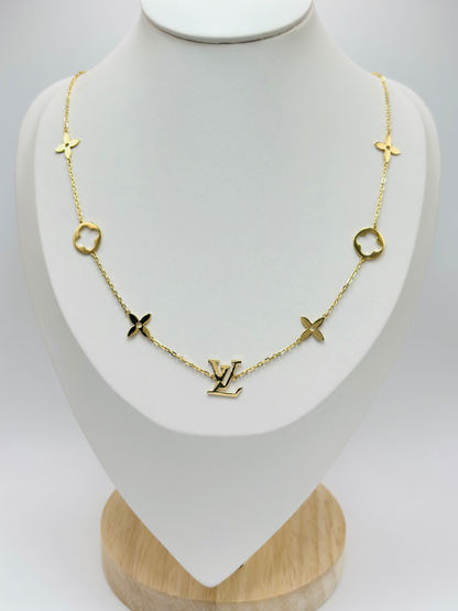 18K Gold Flower Necklace