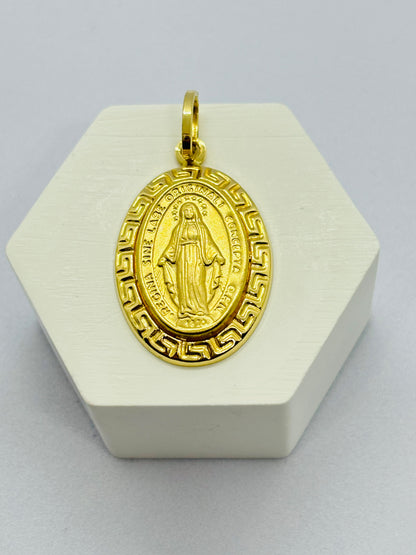 18K Gold Mama Mary Pendant