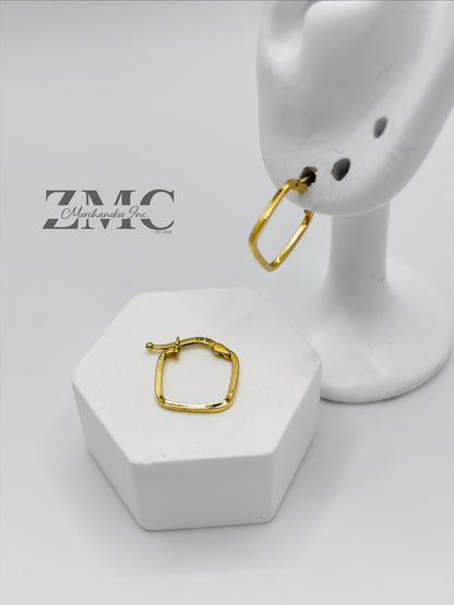 18K Gold Square Loop Earrings (Imperfection)