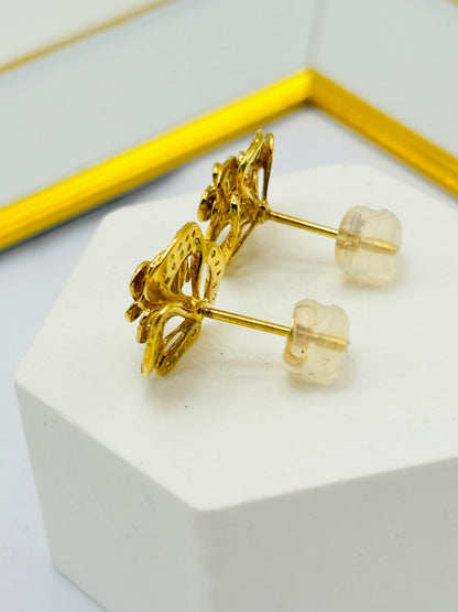 K18 Japan 3D Rose 0.50ct Natural Diamond Earrings