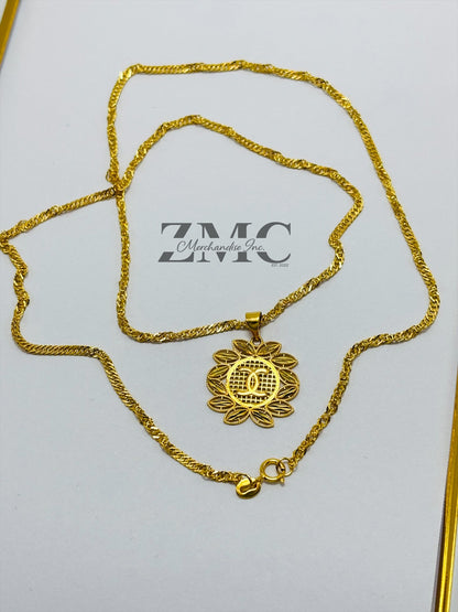 18K Gold C Necklace