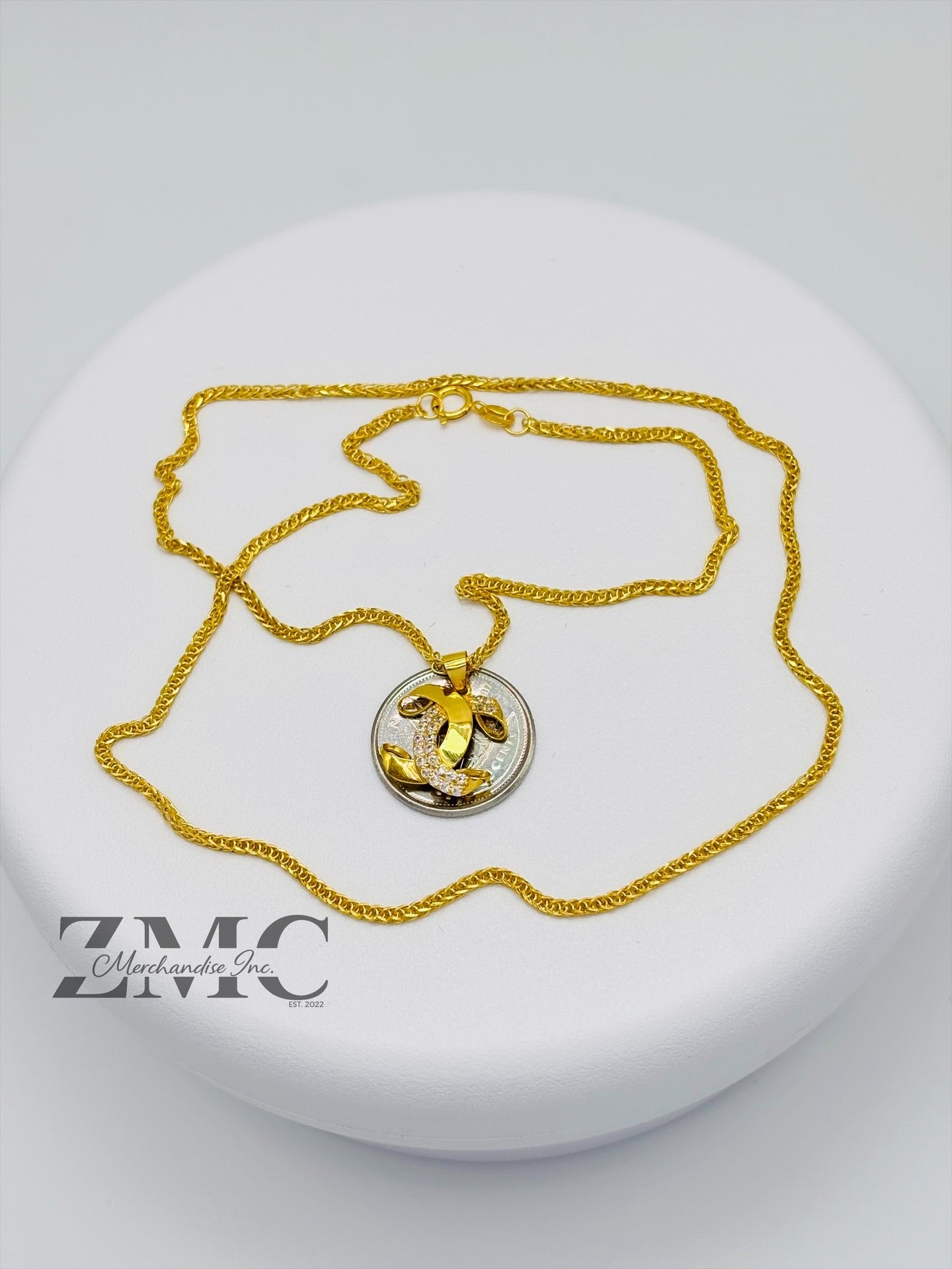 18K Gold C Necklace