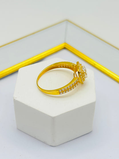 18K Gold Heart Moissanite Diamond Ring