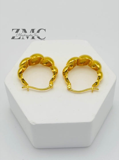 18K gold Croissant Loop Earrings
