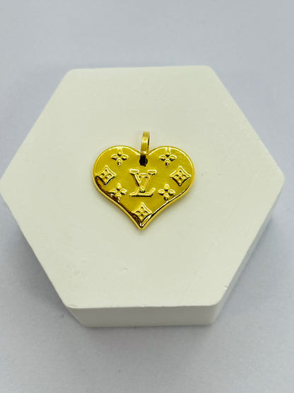 18K Gold Heart Pendant