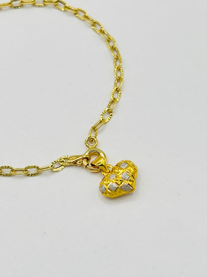 18K Gold Small Link with Heart Charm Bracelet