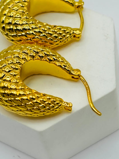 18K Gold Woven Pattern Loop Earrings (Electroform)