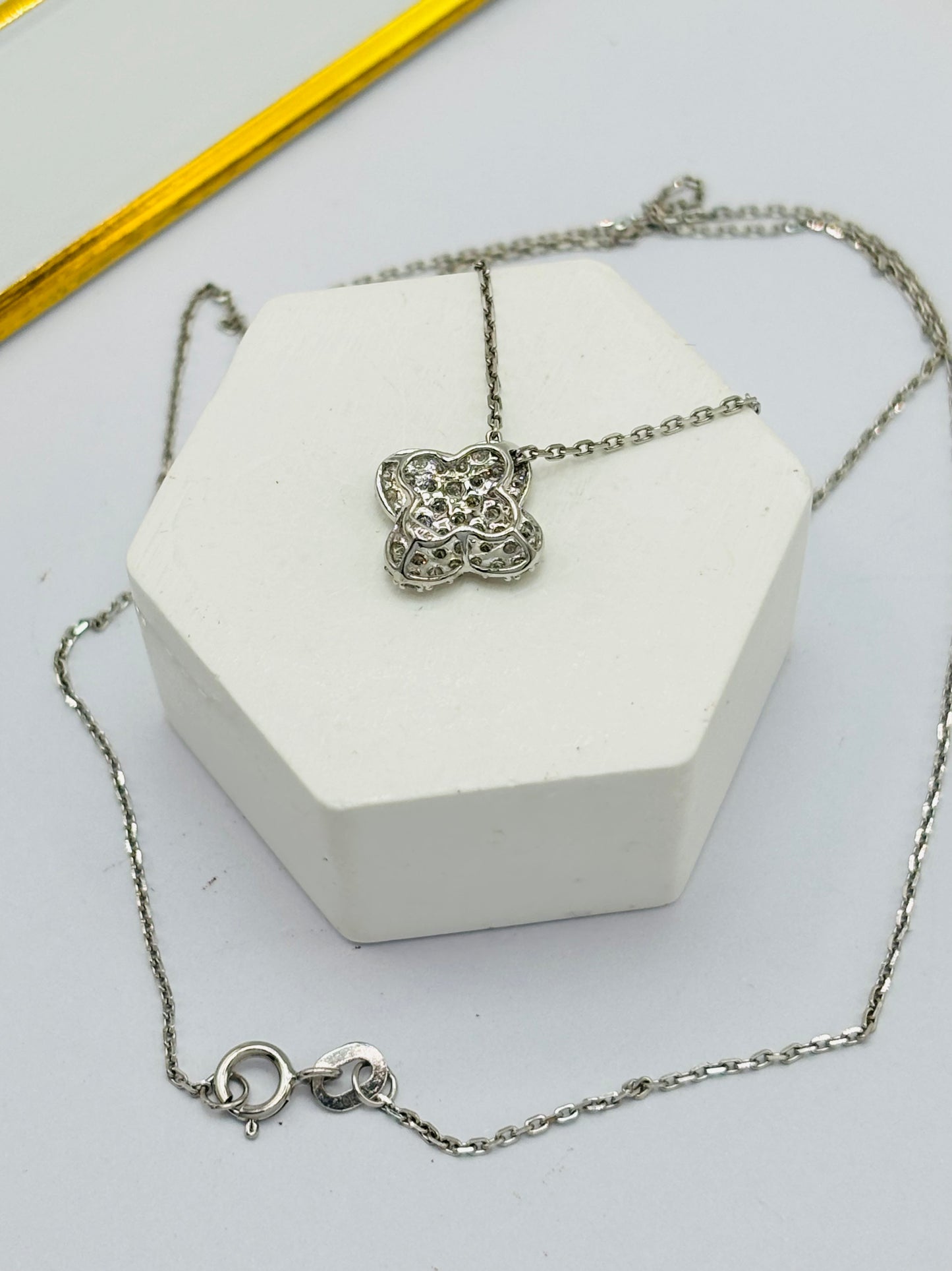 K18 Japan Clover 0.50ct Natural Diamond Necklace