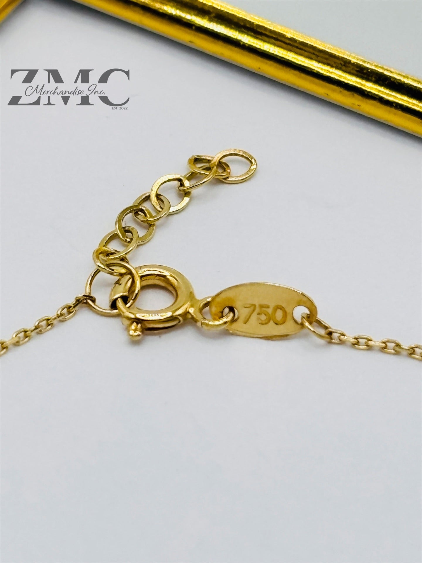 18K Gold Interlock Bracelet