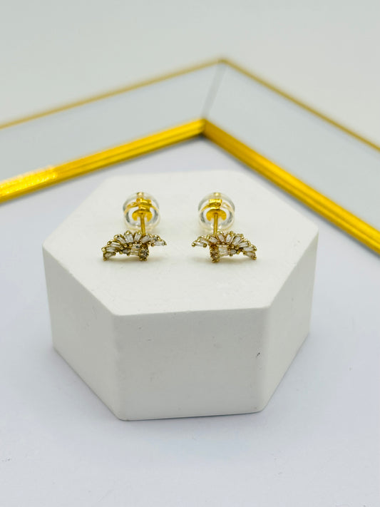 K18 Japan Gold  Natural Diamond Earrings 0.20 carat