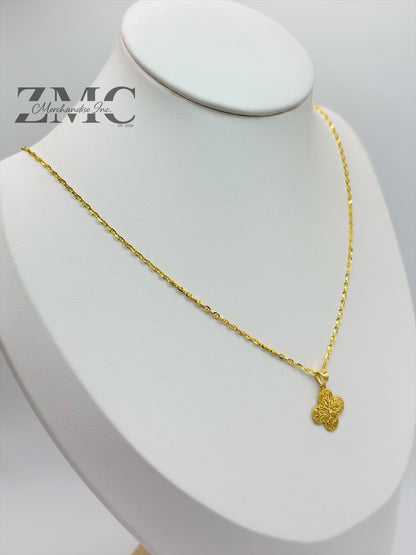 18K Gold Diamond Cut Clover Necklace