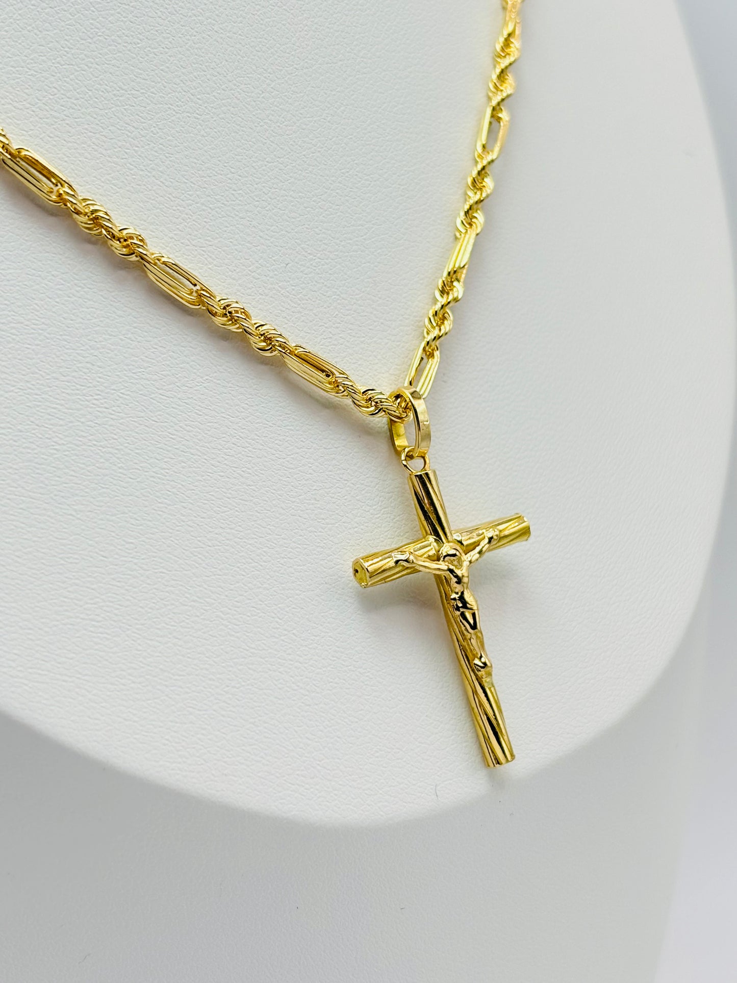 18K Gold Rope Bar with Cross Pendant Necklace