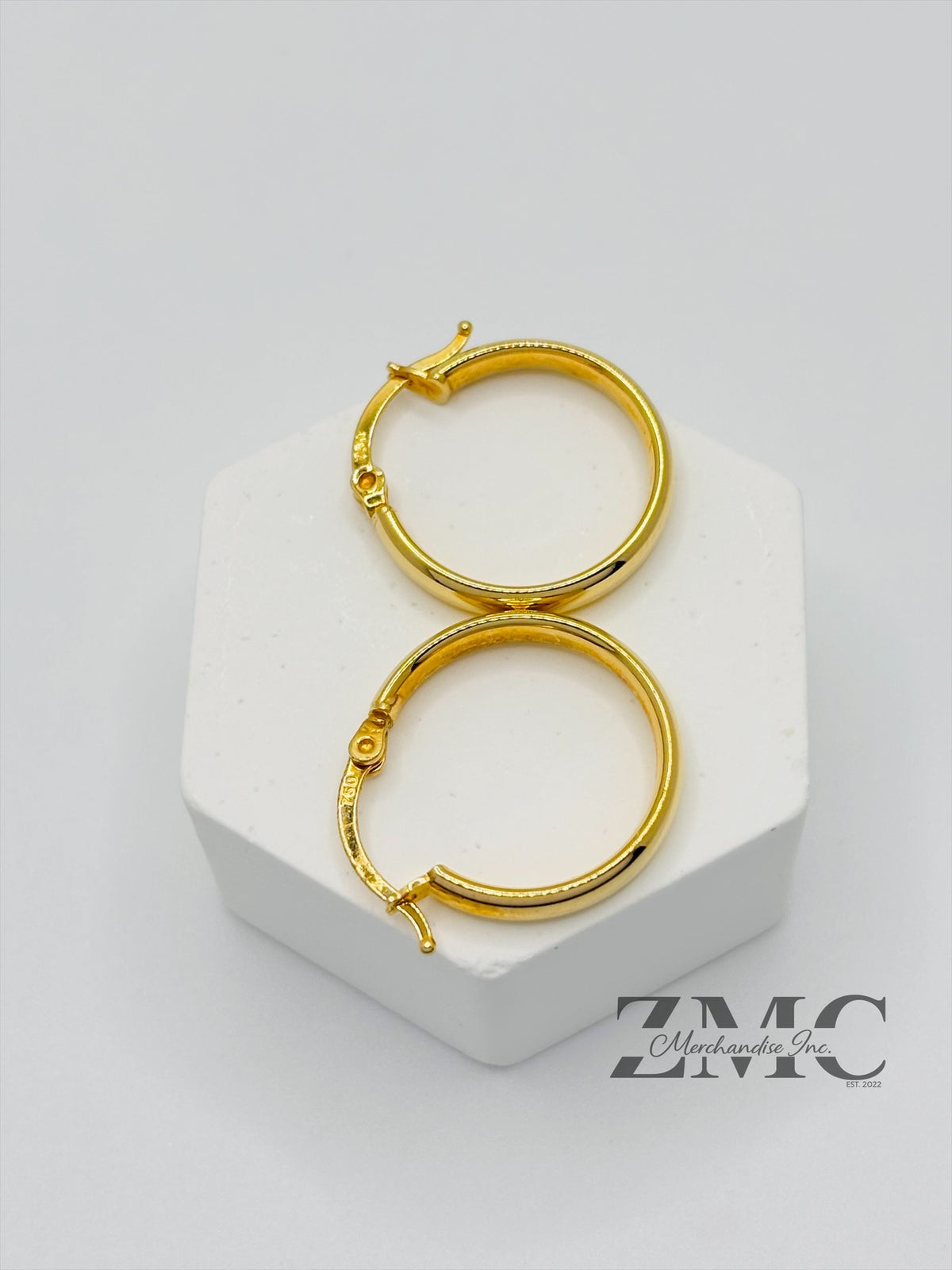 18K Gold Plain Loop Earrings