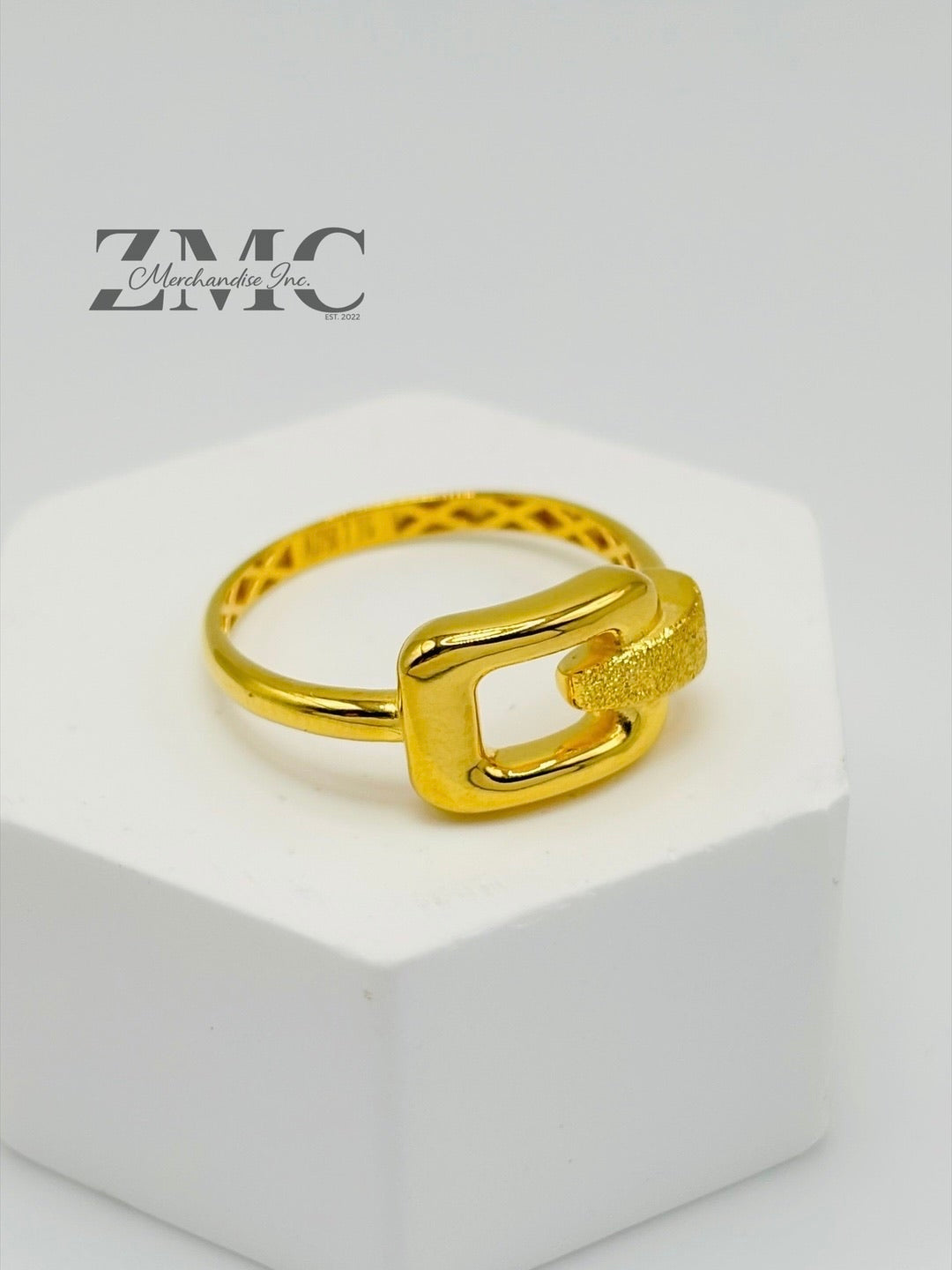 18K Gold Belt Ring